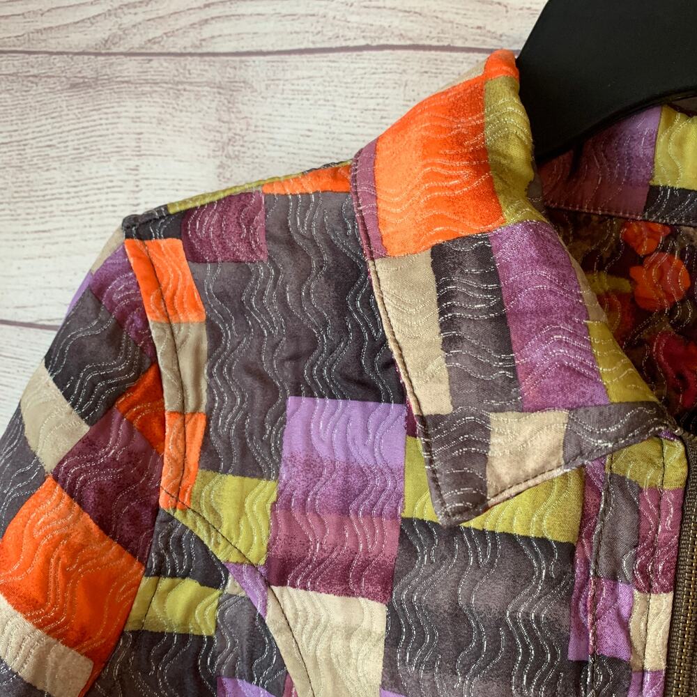 Reversible Multicolor Full Zip Jacket Patchwork Colorblock Quilt and Floral Side - Picture 13 of 16
